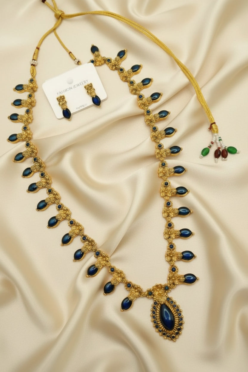 Traditional Matte Finish Necklace
