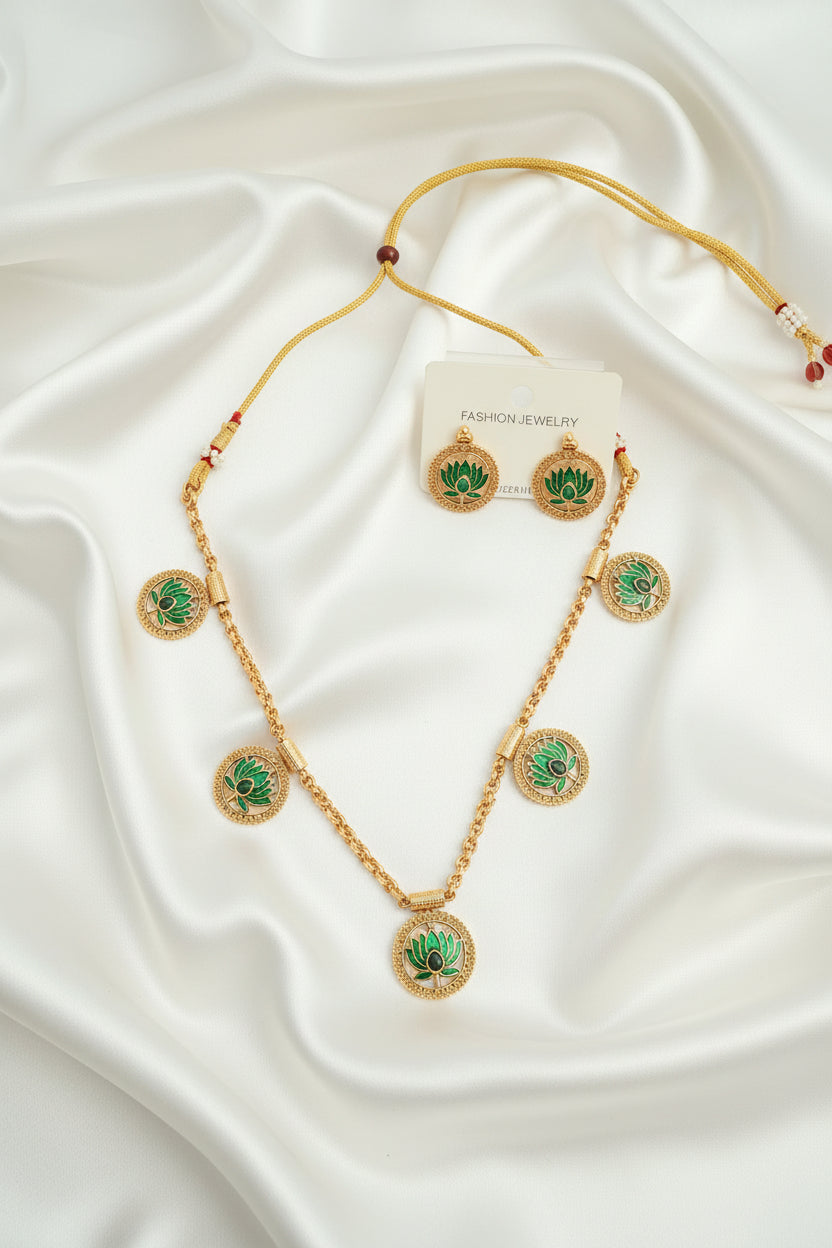Lotus Necklace