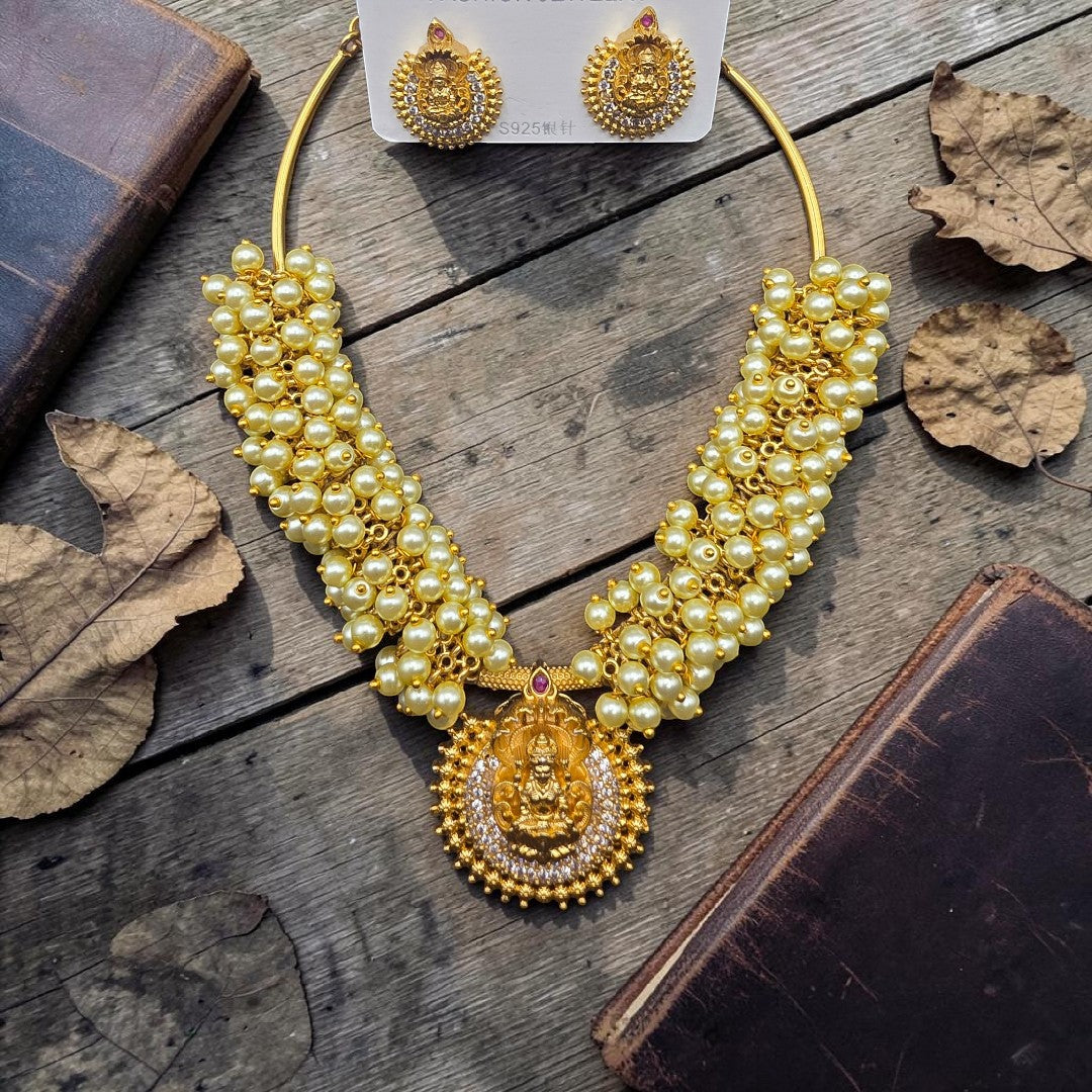 Temple Pearl Jewellery