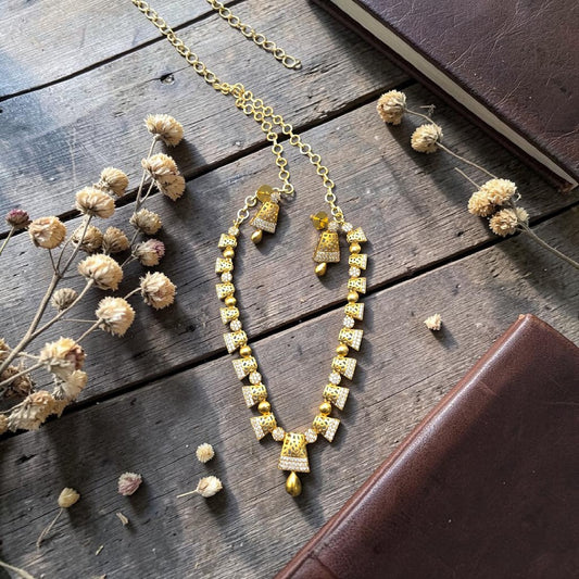 AD Necklace