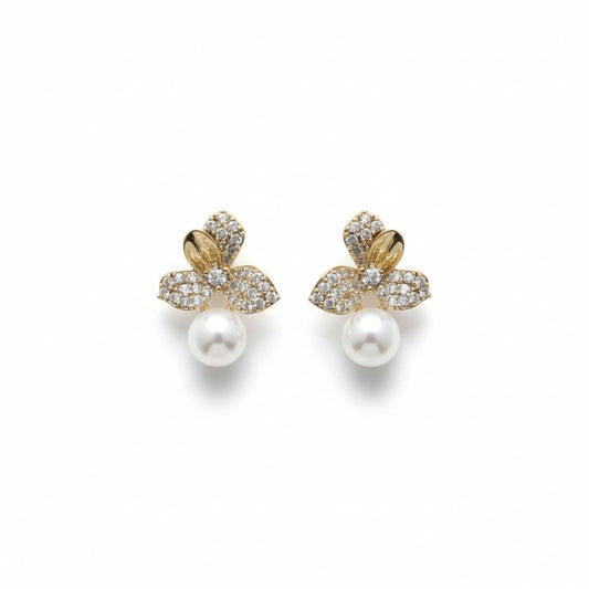 AD Pearl Petal Stud