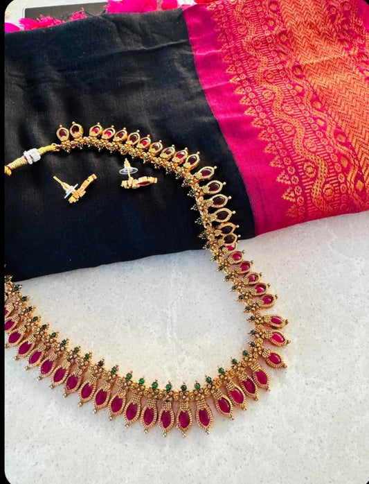 Taditional Pink Stone Palakka Necklace