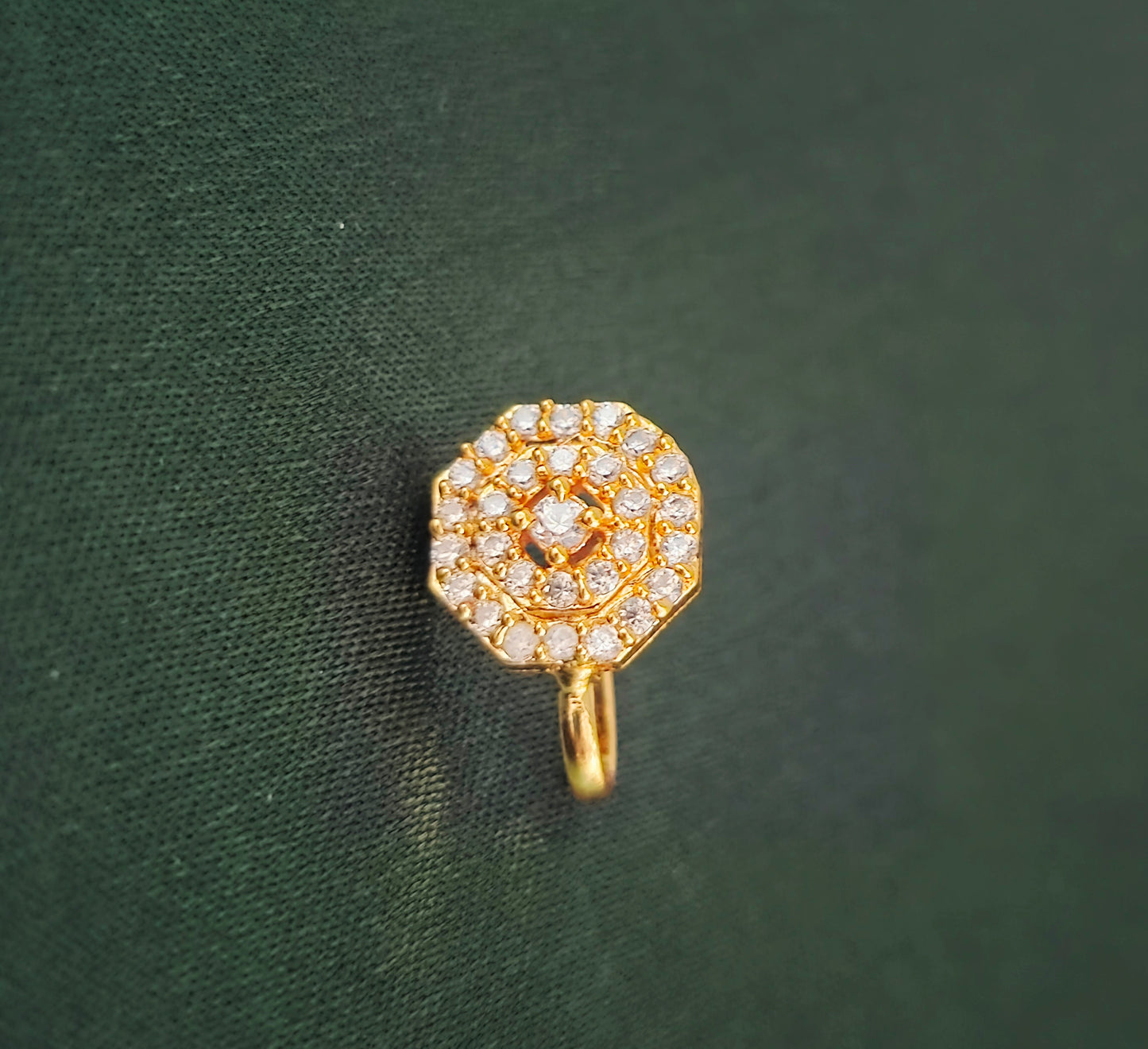 Stone Nosestud 6