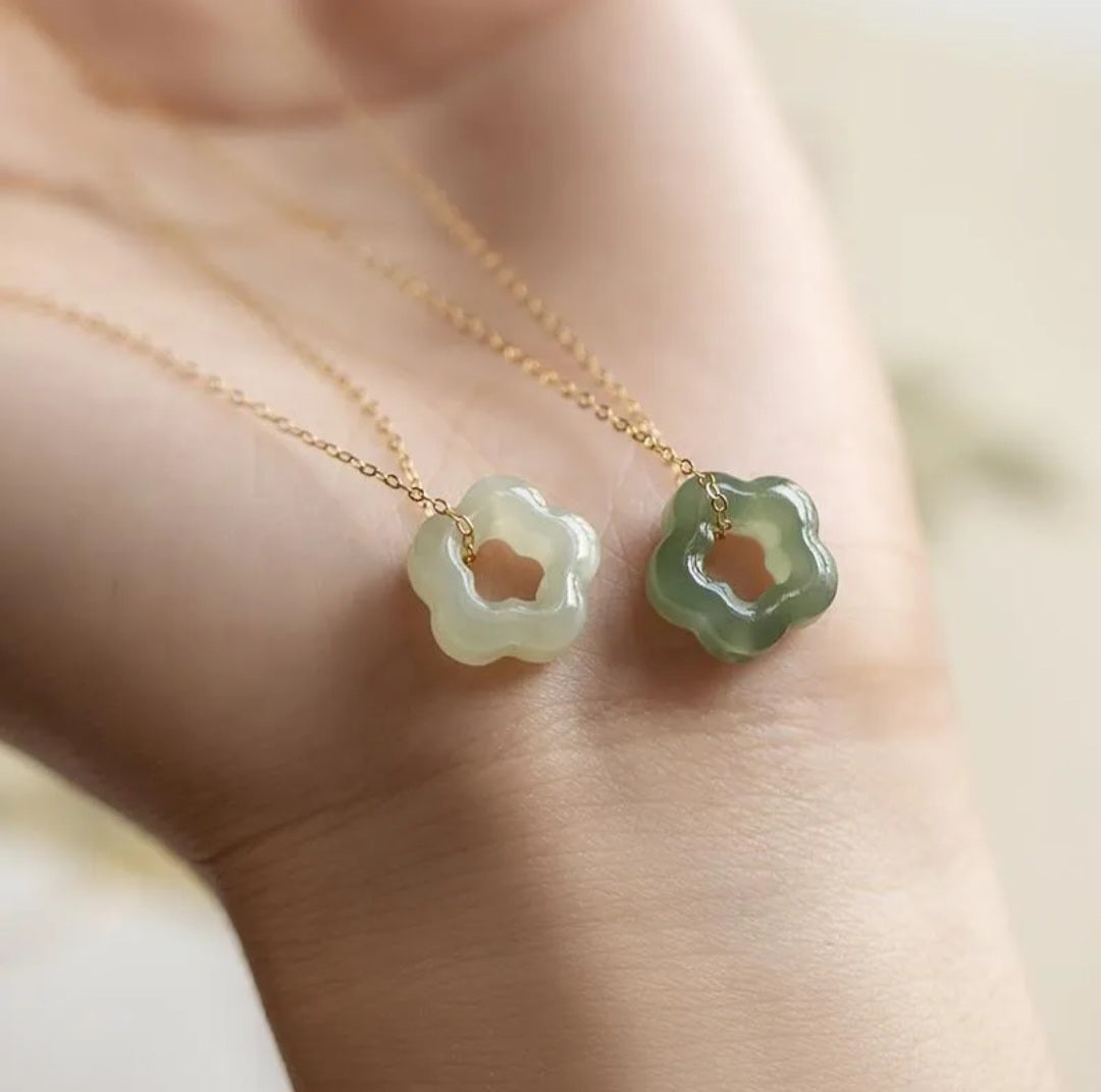 Elagant Flower Plated Stainless jade Necklace