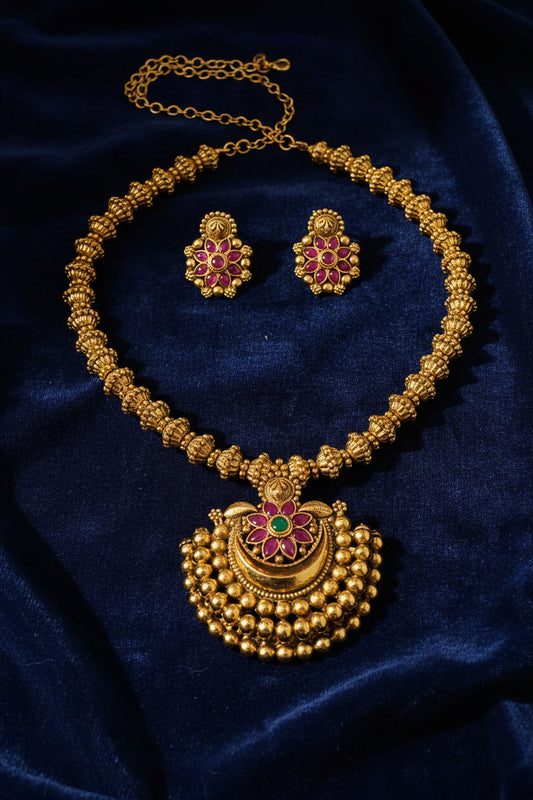 Heritage Chandrabali Motif Antique Haram with Matching Floral Studs