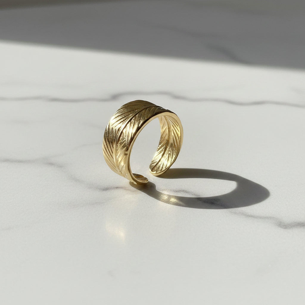 Tarnish Finger Ring 1