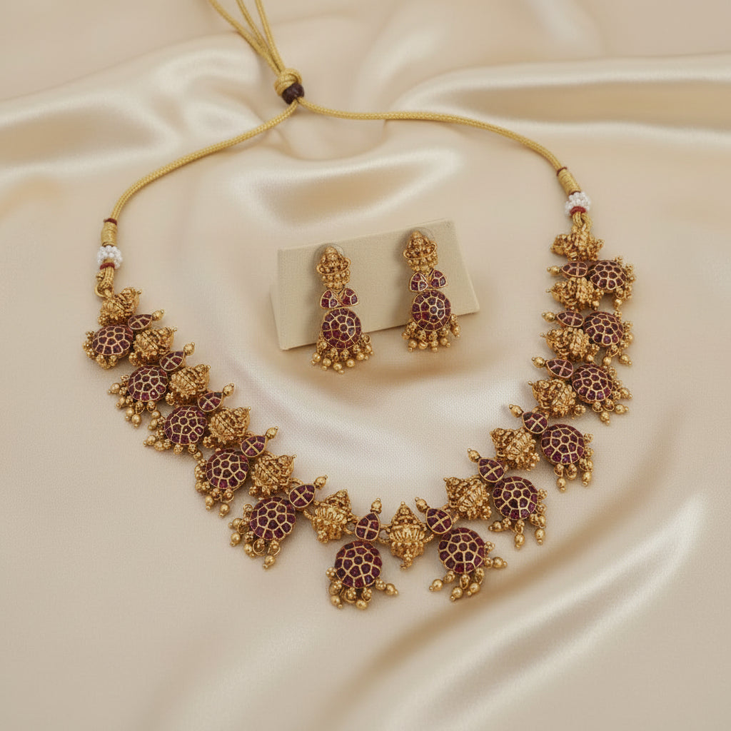 Antique Finish Temple Jewellery