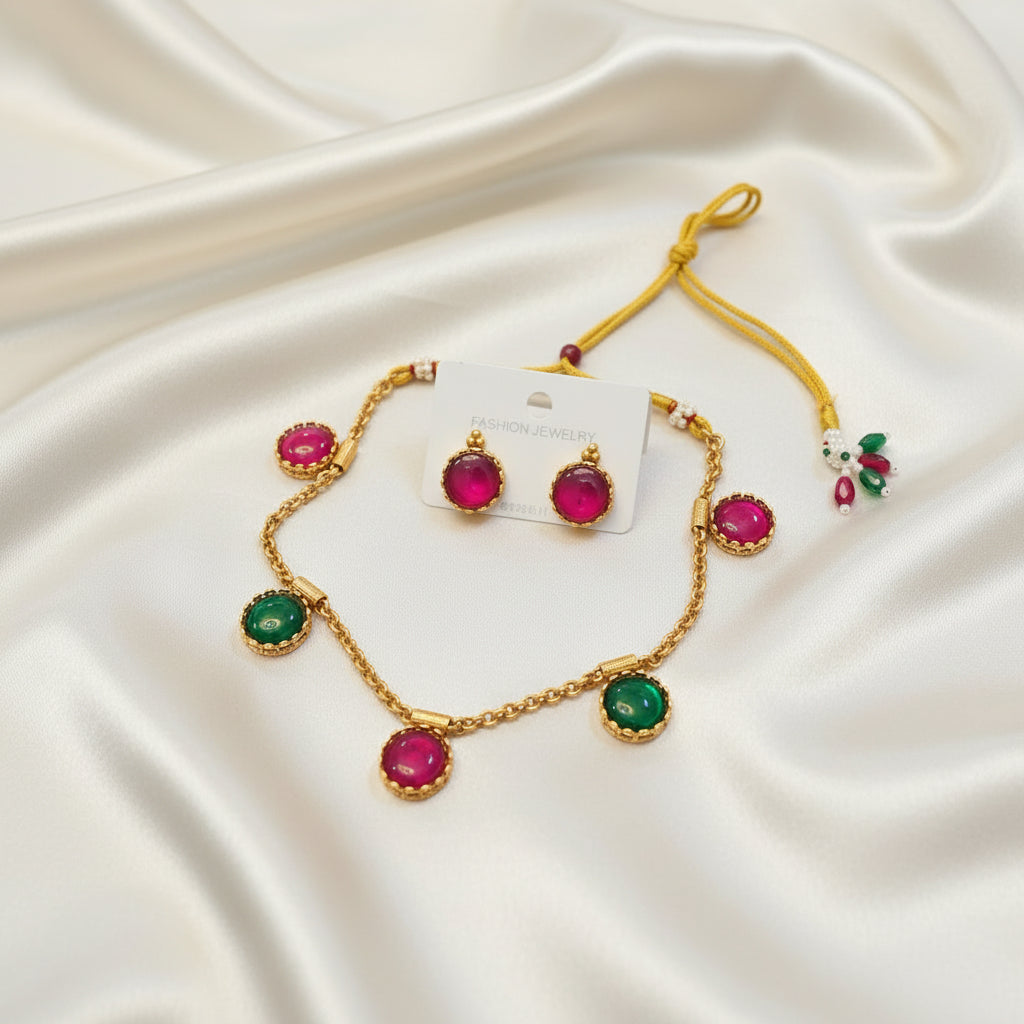 Round Kemp Stone Choker Set