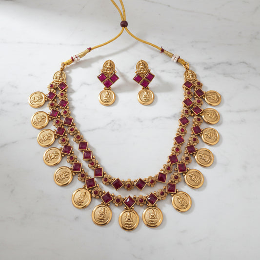Matte Finish Double layer Red Stone Coin Necklace
