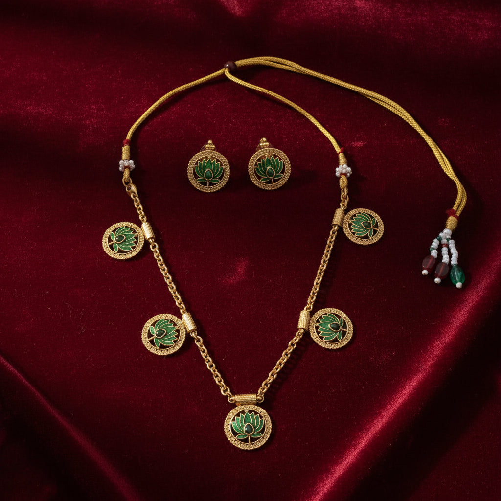 Green Lotus Necklace