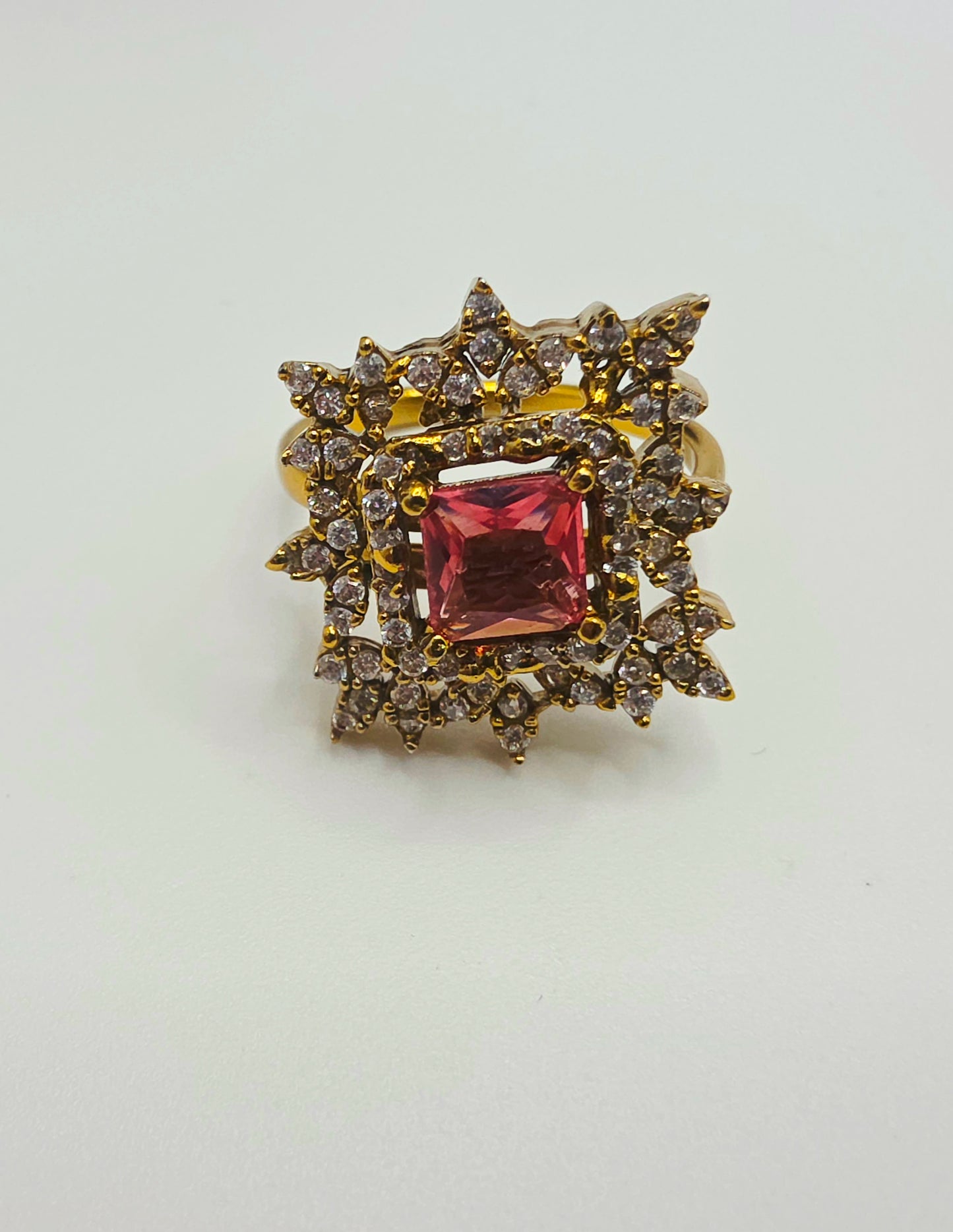 Red Fingerring