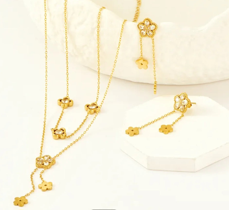 Flower Jewellery set in 18K Gold Plated Waterproof  with PVD Coating  and Rhinestone Inlay